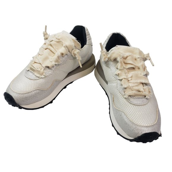 P448 Shoes - NWT/NIB P448 Cancun Low Top Sneakers Size IT 36/US 6.5